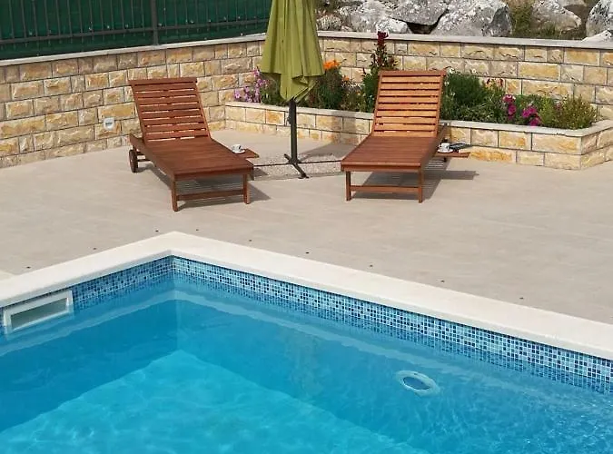 Charming Katja With Private Pool And Ac In Rooms, Near Split فيلة *