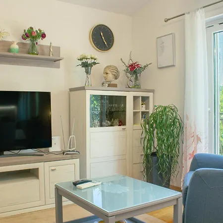 Charming Katja With Private Pool And Ac In Rooms, Near Split