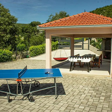 Charming Katja With Private Pool And Ac In Rooms, Near Split Villa