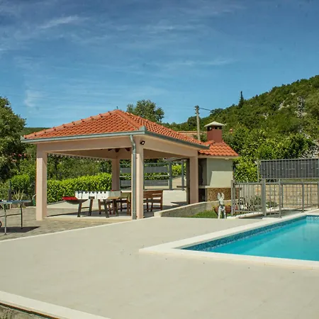 Villa Charming Katja With Private Pool And Ac In Rooms, Near Split