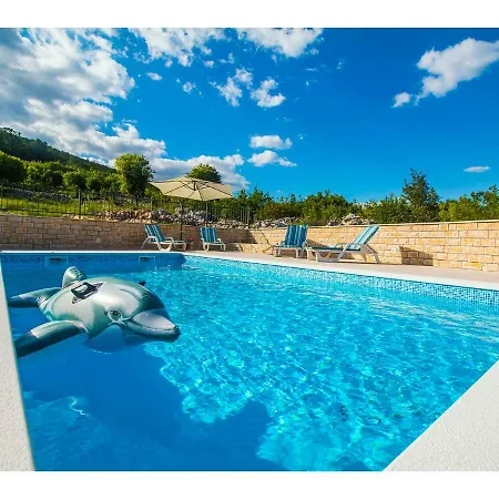 Charming Katja With Private Pool And Ac In Rooms, Near Split Omiš