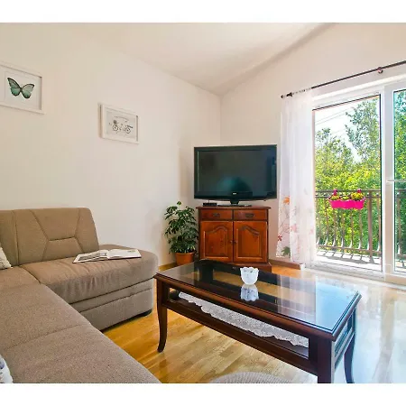 Charming Katja With Private Pool And Ac In Rooms, Near Split Villa